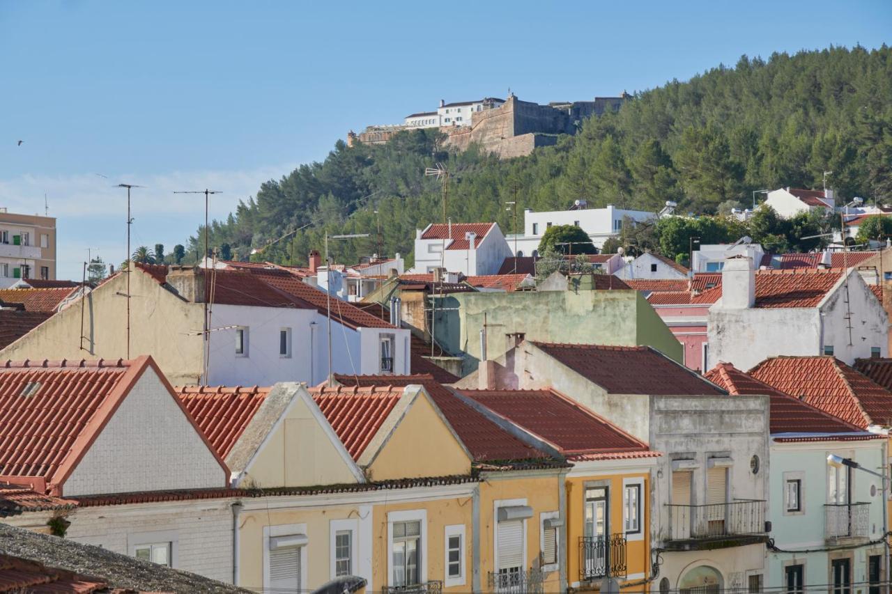 Central & Sunny 2Br Apt Near Beach, By Timecooler Setubal Exterior photo